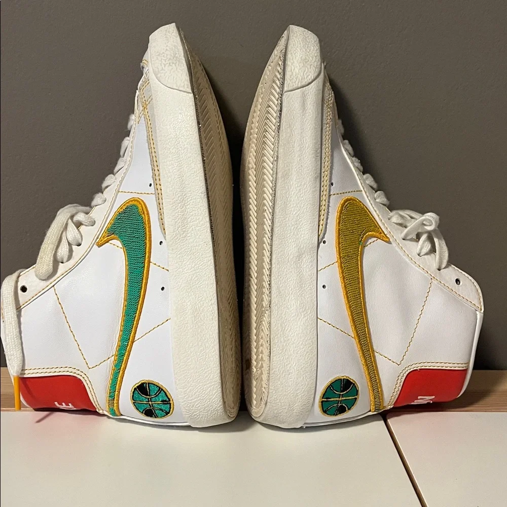 Nike Blazer Mid GS 'Roswell Rayguns' Youth 4 Basketball